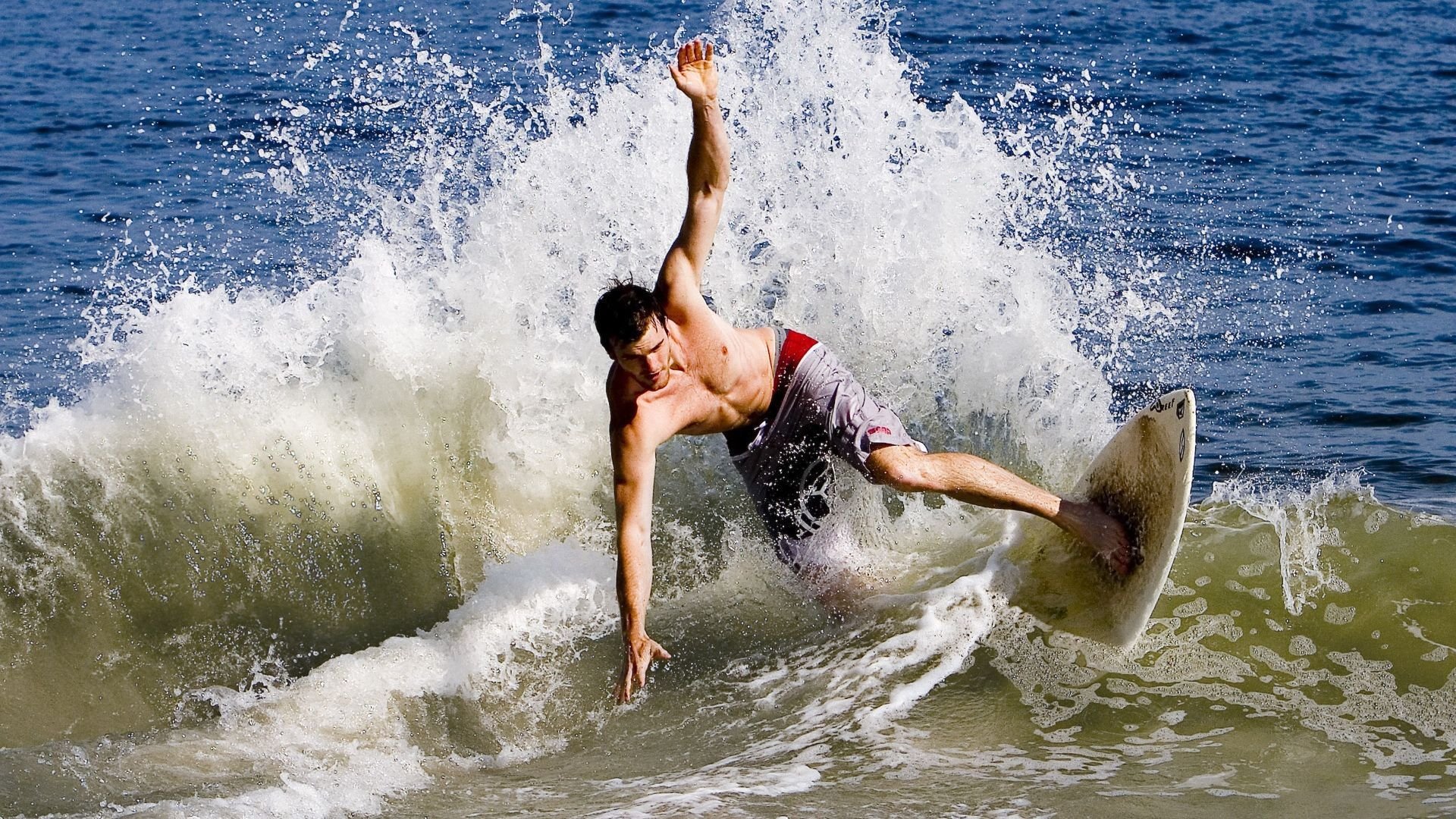 KAIYUNAPP-德国队备战国际乒联混合团体世界杯：赛制对比与战略调整，德国乒乓球俱乐部联赛